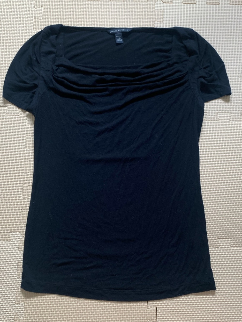 Banana Republic Black Drape Neck Short Sleeve Top Size Small S Workwear Office